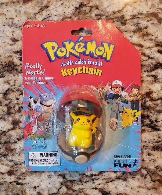 VINTAGE 1999 NINTENDO Pokemon Pikachu Keychain Basic Fun Brand New