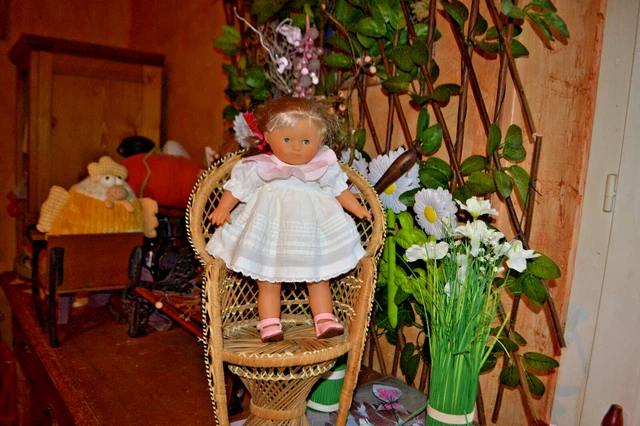 Poupée Corolle Estelle 36 Cm - Blonde, Yeux Bleus, Chaussures Blanches - Occasion