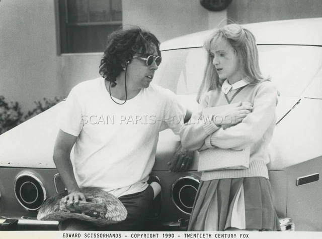 Director Tim Burton  Wynona Ryder  Edward Scissorhands 1990 Photo Original