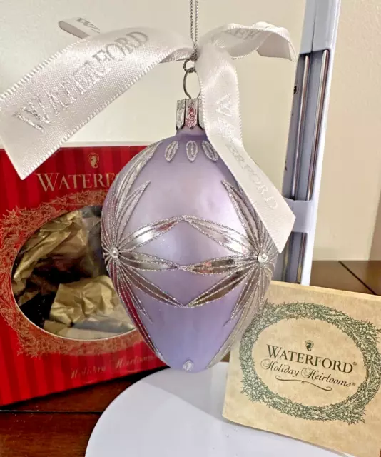 Waterford Crystal Holiday Heirlooms Star Cut lilac Egg Ornament 4"