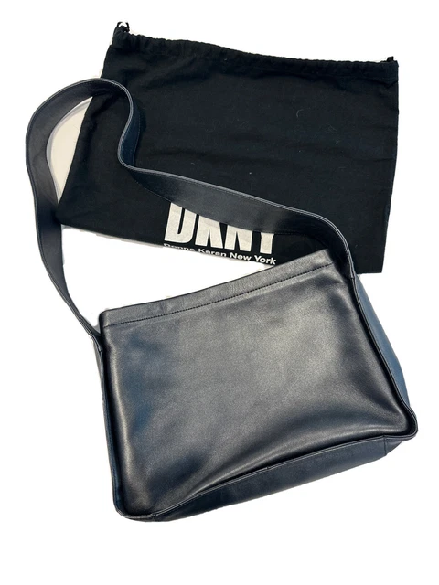 Dkny hotsell ladies purse