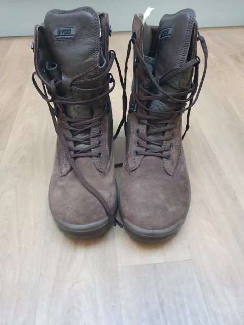 British Army Issue YDS Kestrel Boots Patrol Brown Size 7W Military