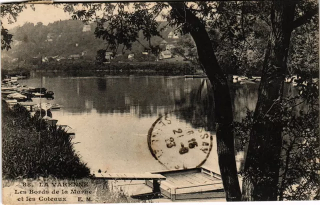 CPA La Varenne Les Bords de la Marne et les Coteaux (1347513)