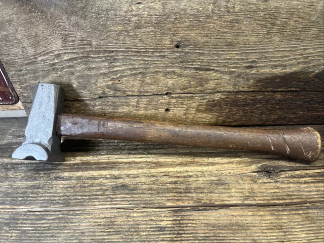 Antique Atha 1/2 blacksmith top swage head nice shape