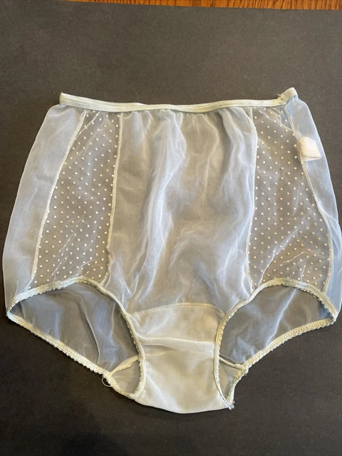 “PLYMOUTH UNDIES” SUPER Sheer Vintage 1960s beauty Pinup panties Med