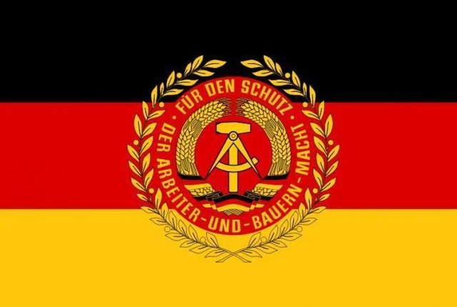Drapeau De La Stasi (RDA) – AZ FLAG – 90x90cm – Neuf Avec étiquettes