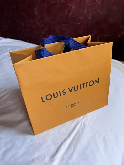 LOUIS VUITTON 8.5” x 7” X 4.5” Authentic Gift Paper Shopping Tote