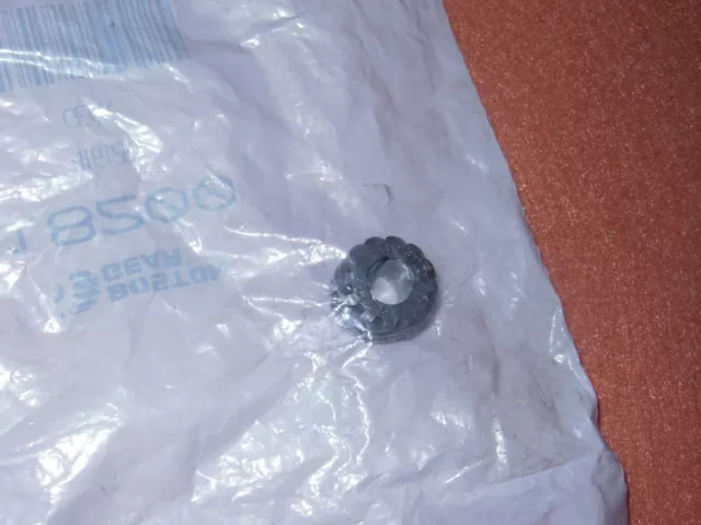 Boston Gear  H1612R  Helical Gear  New