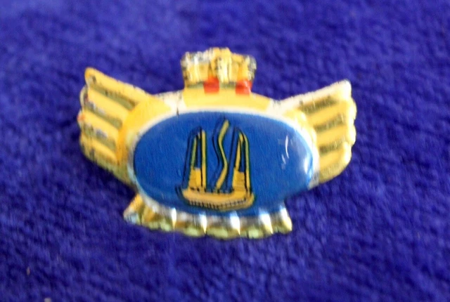 Vintage Studebaker Hat Lapel Pin Accessory Badge Crest Trucks Auto Hawk Alante