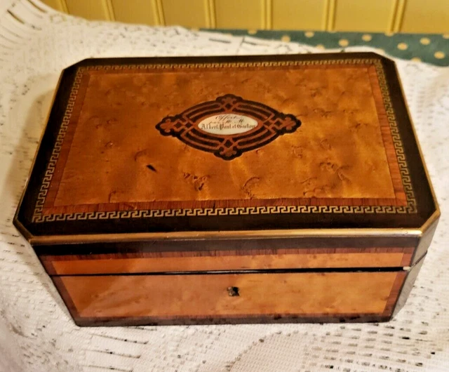 Ancienne Boîte à Bijoux En Bois Et Laiton Artisanale Vintage - Très Bon état