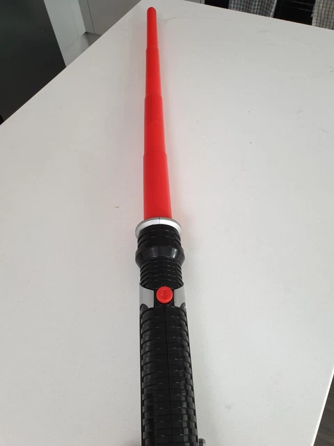 Vintage 1999 Hasbro LucasFilm Star Wars Light Saber Red Cosplay Prop Retractable