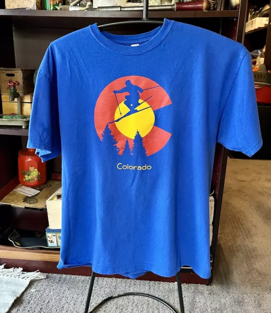 Colorado Ski Tee Shirt Rockies Rocky Mountain Souvenir Blue CO Men’s XL
