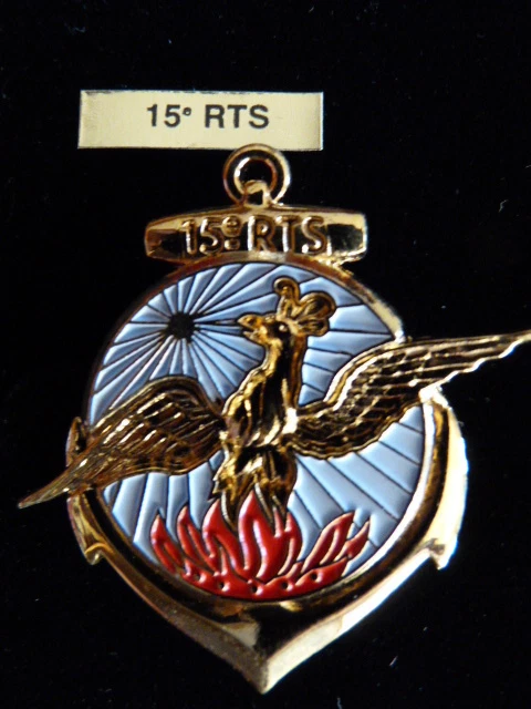 Insigne / Pucelle École Militaire De Haute Montagne – édition A.Bertrand Atlas