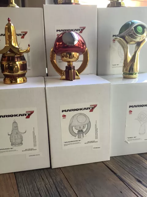 🔥Club Nintendo Mario Kart 7 Trophy FULL Set Of 6 - Super Rare Lightning Cup🔥 3