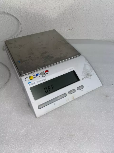 Mettler Toledo B3002DR College DeltaRange Scale 3100g Max with Power Supply 2