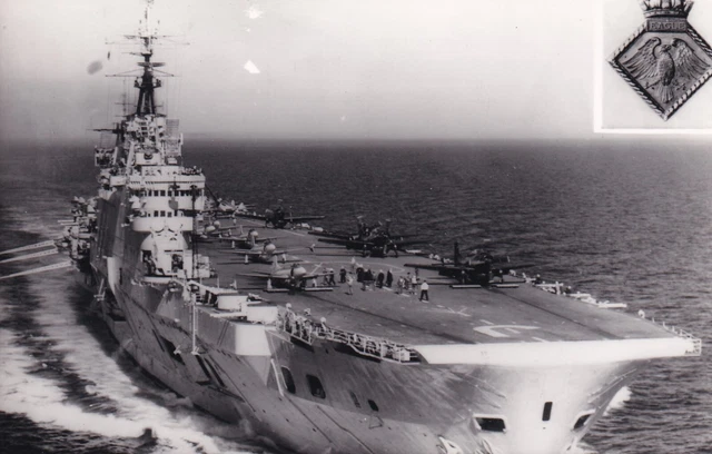 ORIGINAL PHOTOGRAPH AIRCRAFT Carrier HMS Eagle R05 1970s (2) EUR 7,09