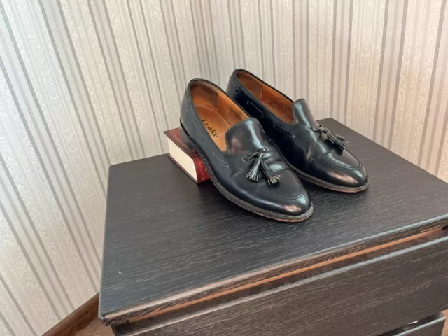 Loake tassel deals loafers black