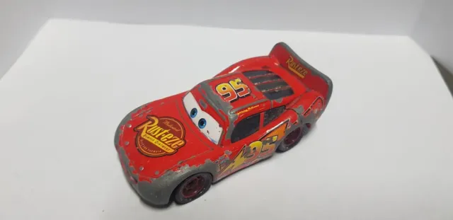 Voiture Disney Pixar Cars diecast flash mc queen  rust eze   1:55 7 CM loose