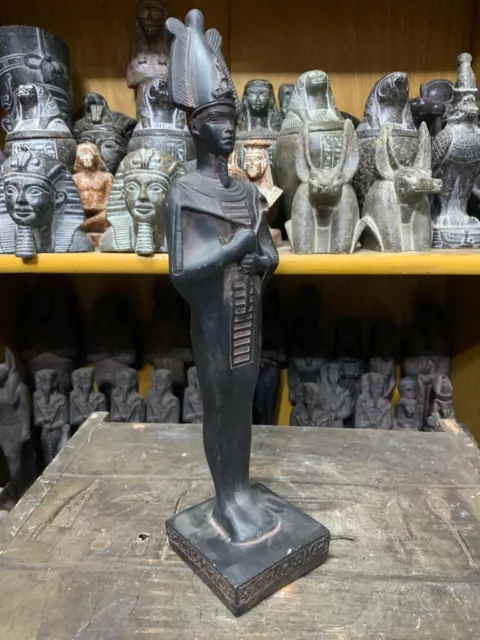Osiris statue is a rare ancient Egyptian relic of the goddess of resurrection BC 2