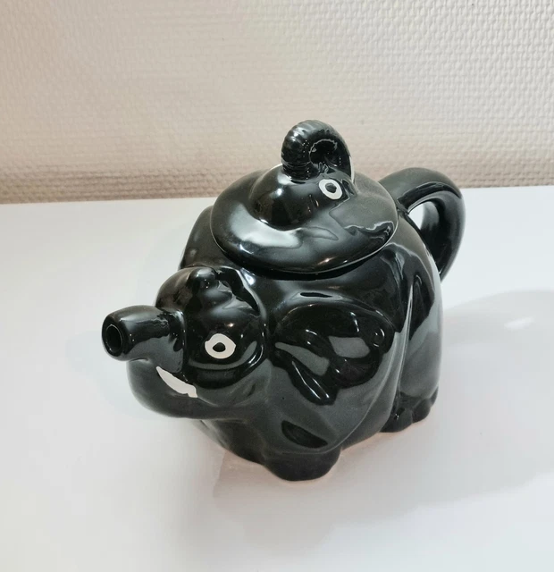 Théière Zoomorphe Éléphant En Céramique – Gris Brillant – 4 Tasses – Occasion