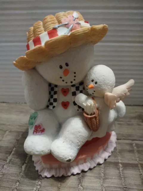 SARAHS ATTIC Valentine's Love SNOWONDERS SNOWMAN #7836 larger figurine angel