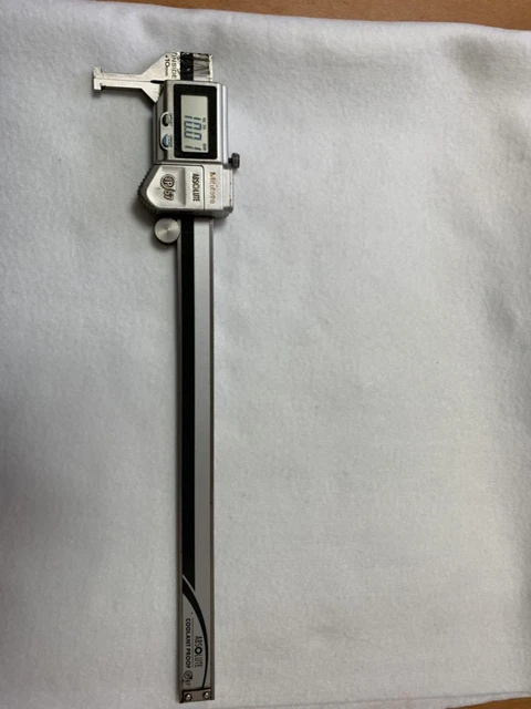 Mitutoyo Digimatic inside vernier caliper 200mm Mitutoyo Japan