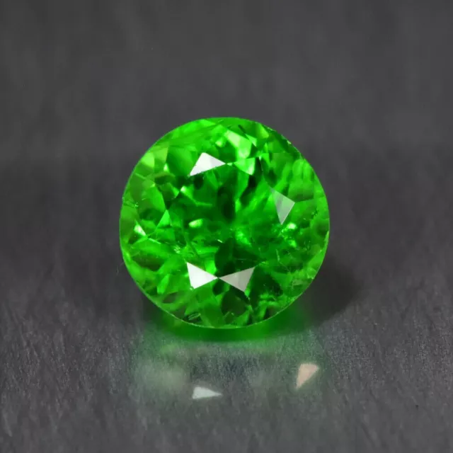 Natural Green Tsavorite Garnet Loose Gemstone 1.20 Ct Round Shape CERTIFIED GEM