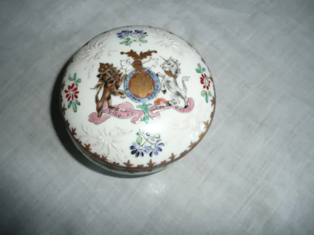 SAMSON porcelaine de Paris boîte ronde décor héraldique polychrome et or signée