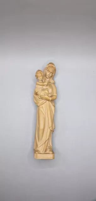 MADONNA mit KIND aus Holz geschnitzt / höhe ca. 24,5cm