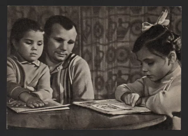 1969 First World Cosmonaut space traveller Yuri Gagarin daughters photo postcard