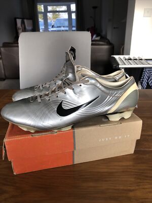NIKE MERCURIAL VAPOR I Chaussures De 