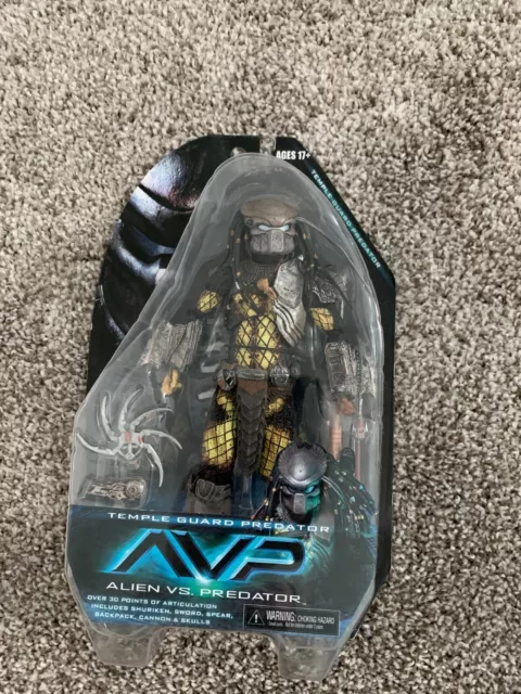 Neca AVP Alien vs. Predator Series 15 Temple Guard Predator Action Figure NEW