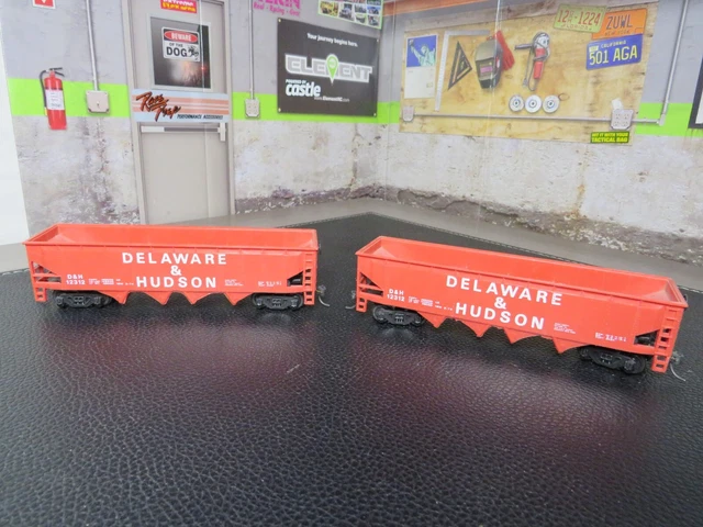 bachmann ho scale model trains ,delaware&hudson hopper cars ,2pc lot ,ho trains