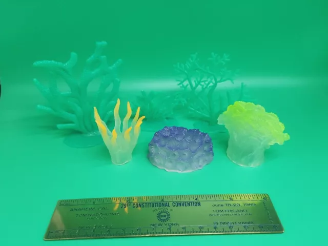 Coral Reef & Ocean Sea Plant Life Plastic Toy Mini Figure Lot Fish Tank Aquarium