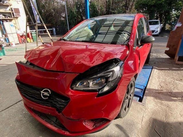 Opel Corsa Corsa 5p 1.2 b-Color Neopatentati