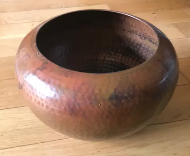 Antique Large Hammered Copper Colour  Bowl,  Planter, Arts & Crafts shed
