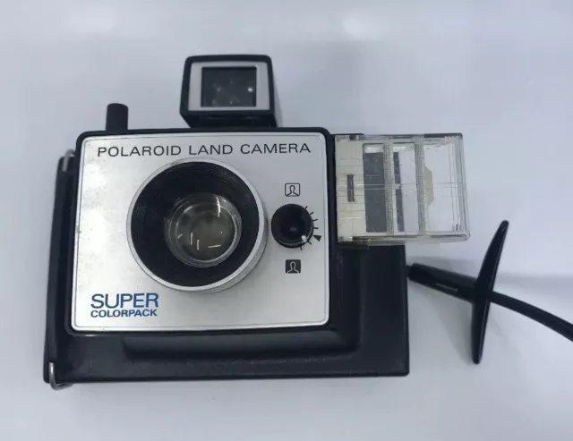 Vintage Polaroid Land Camera Super Colorpack tested and works