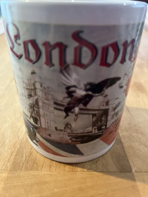 Landmark London England Souvenir Ceramic Coffee Cup Mug All Over Print