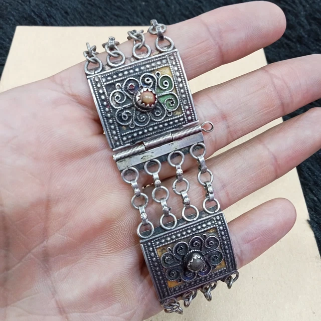 Bracelet Ancien En Argent Massif - Style Traditionnel - Occasion (porté)