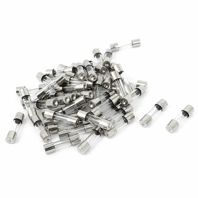 50 Pièces AC 250V 13A Intérimaire Fusion Rapide Fusibles Verre 5X20mm