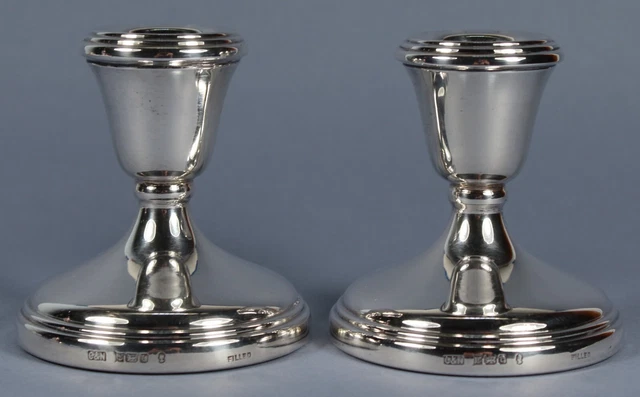 Plata Esterlina, 2 candelabros enanos candelabros de mesa Crisford Norris 1977