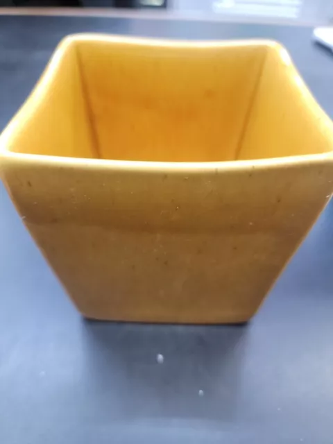 Vintage Haeger Pottery Mustard Yellow Planter . Dimensions in photos.