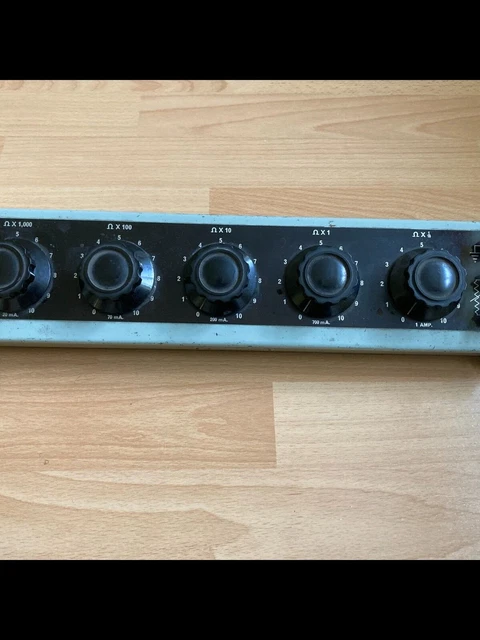 Widerstandsbox 5 Jahrzehnte