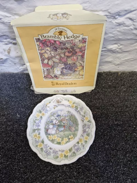 Royal Doulton Brambly Hedge - "The Outing" - Plate