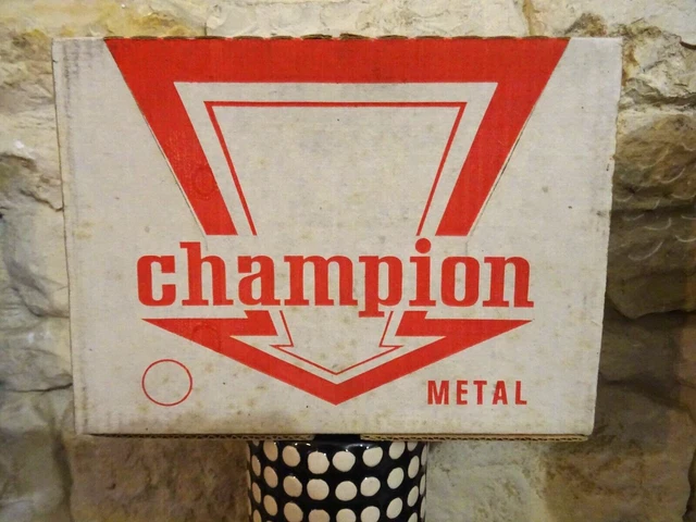 Boîte Vide Vintage Camping Gaz - Tôle Et Carton - Lampe Et Réchaud - Déco