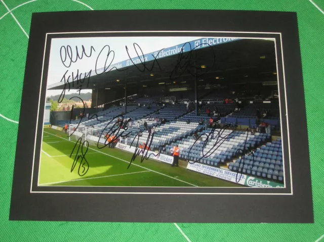 Luton Town FC Stadium Photo Squad Signed by 11 2017/18 Season Promotion Squad