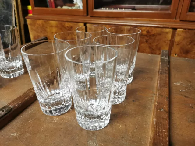 Série de 6 verres gobelets en cristal de Baccarat 12cm