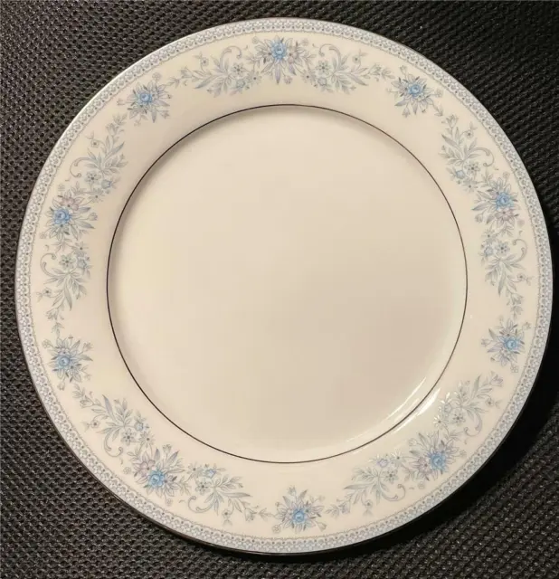 Noritake Fine China "BLUE HILL"   Dinner Plate