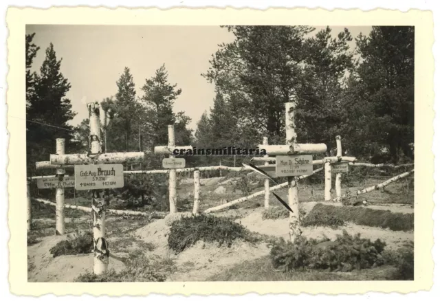 Orig. Foto Grab 169.ID Pionier in Friedhof SALLA Finnland Eismeer 1941