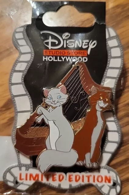 Disney The Aristocats 50th Anniversary Duchess & O'Malley LE 400 Pin DSF DSSH